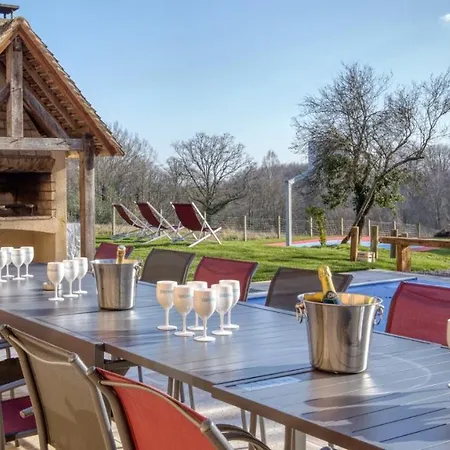 Villa Crazy Chateaubert 28 - Heated Pool - Basket - 2h Paris - 30p La Chapelle-Saint-Fray