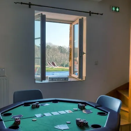 Crazy Chateaubert 28 - Heated Pool - Basket - 2h Paris - 30p Villa