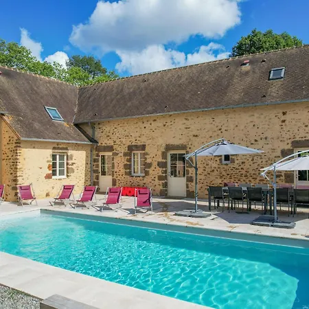 Villa Crazy Chateaubert 28 - Heated Pool - Basket - 2h Paris - 30p La Chapelle-Saint-Fray
